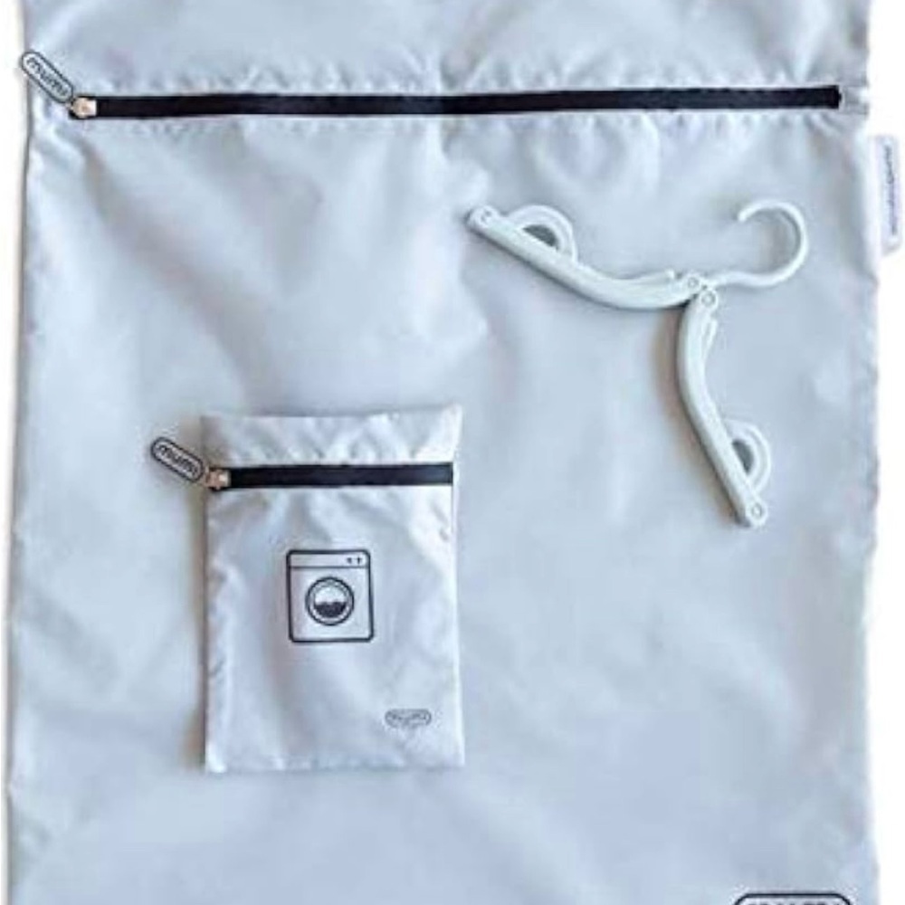 2/$30 mumi Travel Laundry Bag